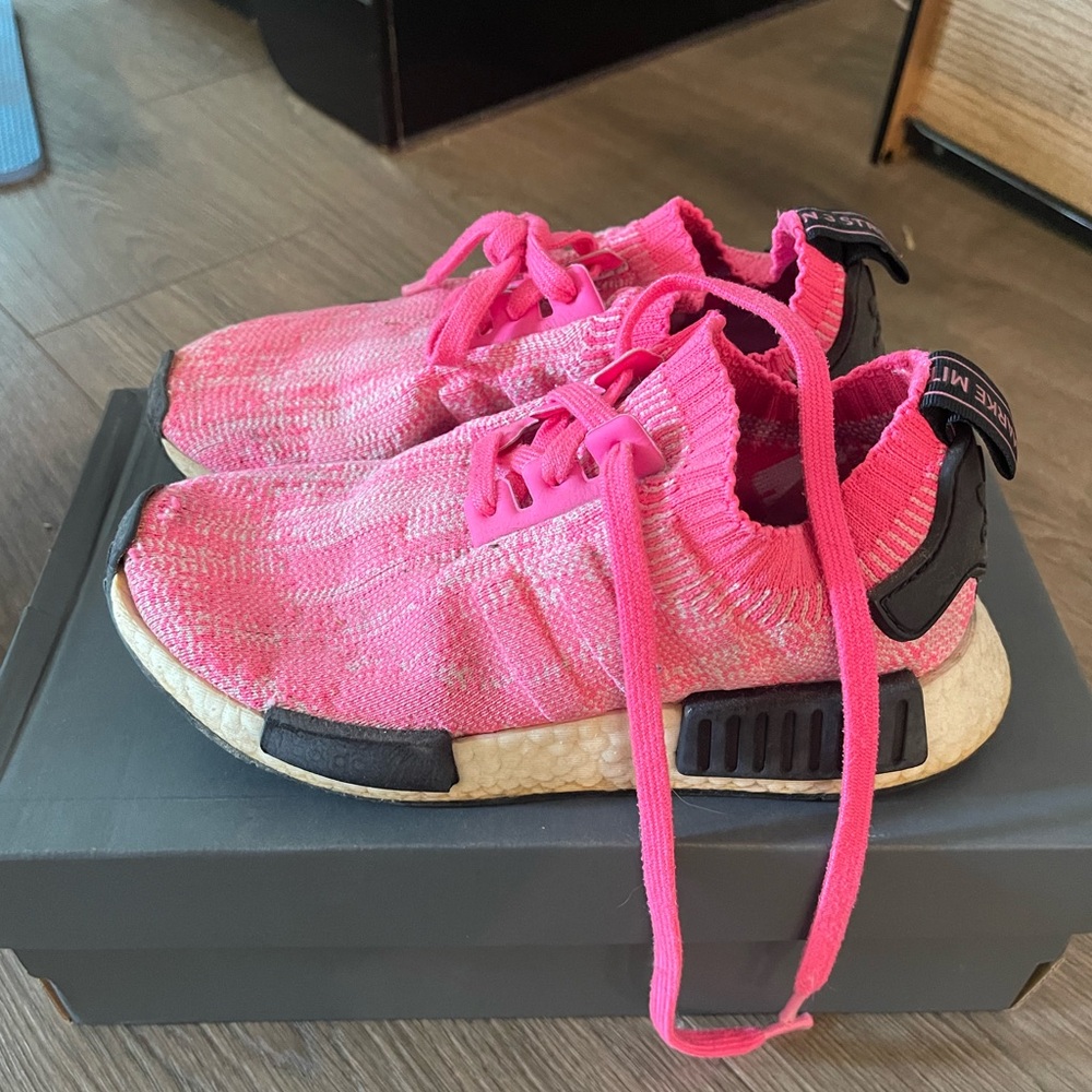 Adidas pink Sneakers